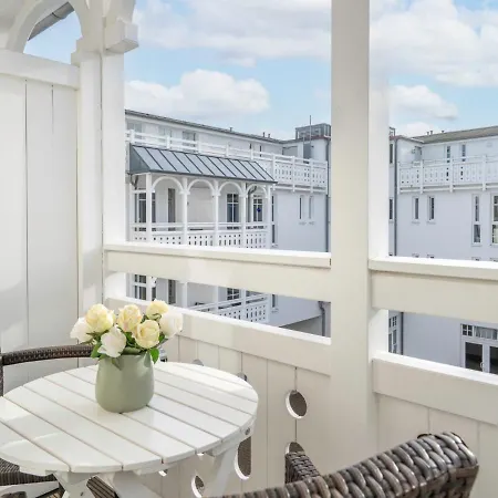 Seepark Sellin-1 By Interhome Διαμέρισμα *